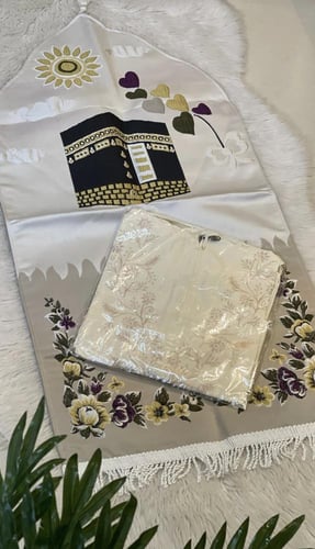 طقم صلاة بناتي لون كحلي شرشف قطن فيسكوز