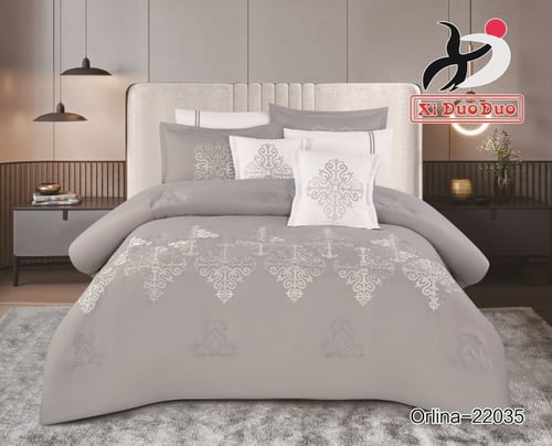 طقم لحاف نفرين ذو طابع تطريز لأظافة الجمال والاناق...