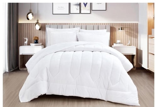 مفرش سرير نفرين مخمل ناعم والفرو الخم لمنحك الدفئ