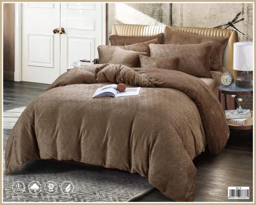 طقم لحاف لمار نفرين بحشوة فخم وتصميم حصري وجذاب