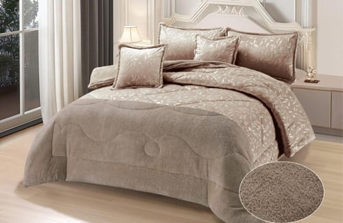 مفرش سرير WARM والمخمل الناعم ليمنحك الدفئ والاناق...