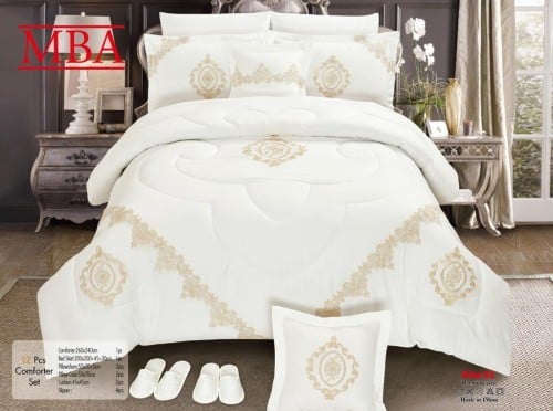 مفرش نفرين ملكي بنمط التطريز