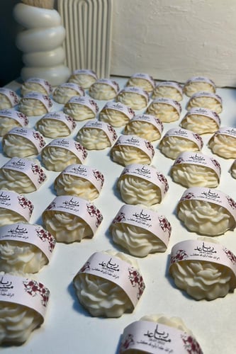 وردة الفاوانيا صغيرة(ورق)