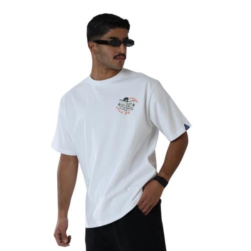 WHITE T-SHIRT