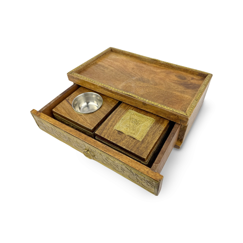 علبة طقم مبخرة خشبية بنقوش أحرف عربية