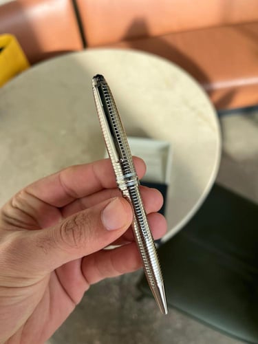 طقم ساعة سبحة وقلم