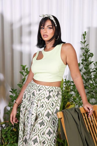 طقم بدلة كاجوال لون أخضر زيتي