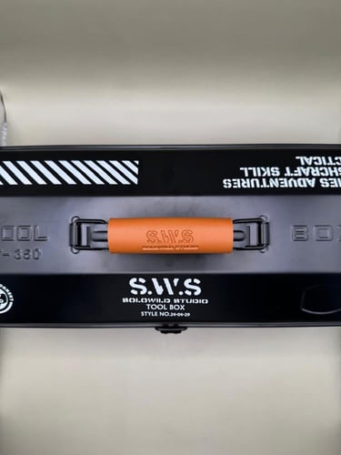 عزبة شاي صندوق حديد