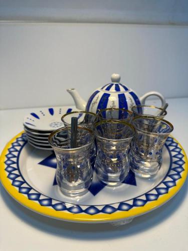 طقم شاي تراثي كويتي ابو نقطة الازرق