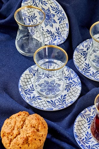 طقم استكانات الزهور الزرقاء تركي