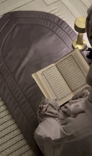 سجاده موف مع شرشف مرد مطرز ومصحف