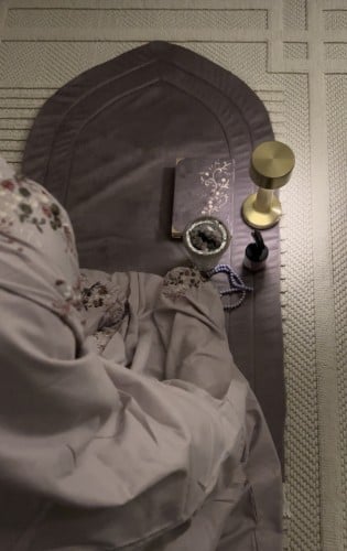 سجاده موف مع شرشف مرد مطرز ومصحف