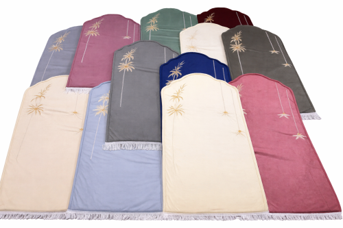 سجادة النخلة تناسب رجالي ونسائي