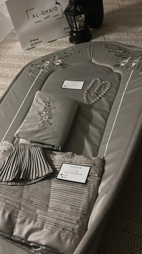 طقم فاخر السكينه رصاصي