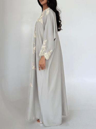Abaya IV