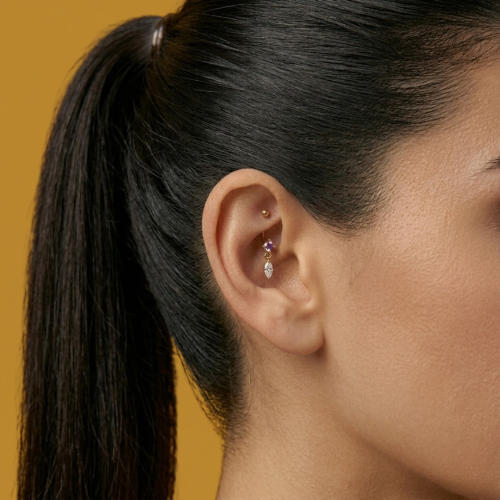Lila Piercing