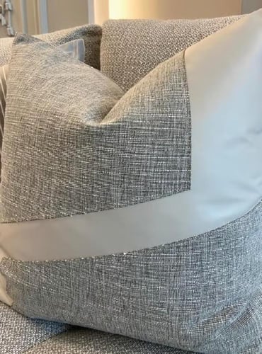 مخدة جلد - 190015