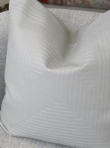 مخدة جلد - 190049