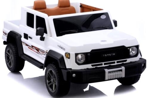 شاص تايوتا الكهربائية مع الشيلات