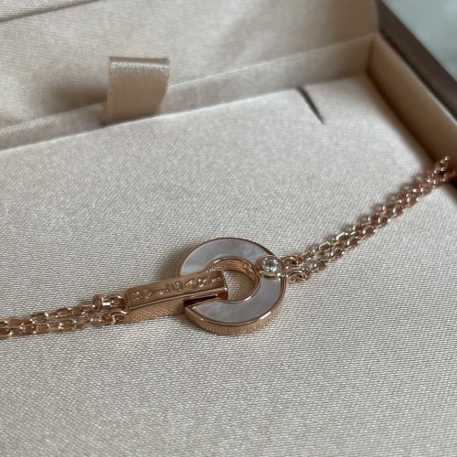 اسوارة بولقاري روز مع ابيض لولوي من الفضه