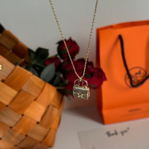 سلسال ذهبي من هيرميس