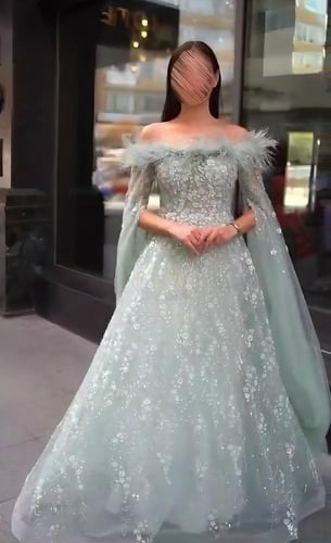 فستان لؤلؤ فيروزي