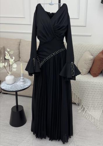 فستان لؤلؤة خيالية