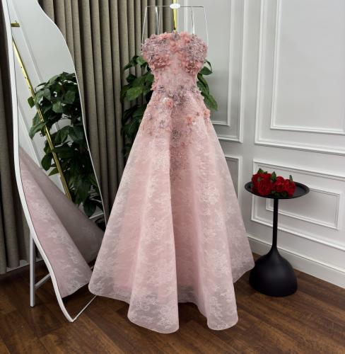 فستان زهرة النبلاء