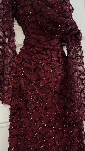 فستان ميدي أورجنزا بكورسيه باربي مطرز