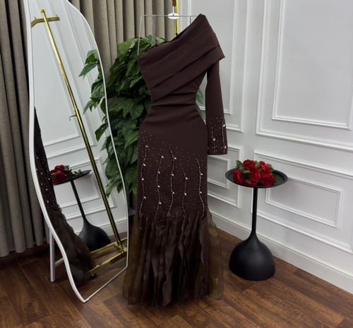 فستان أنيلا