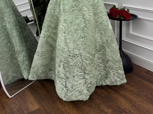 فستان نجمة السهرة