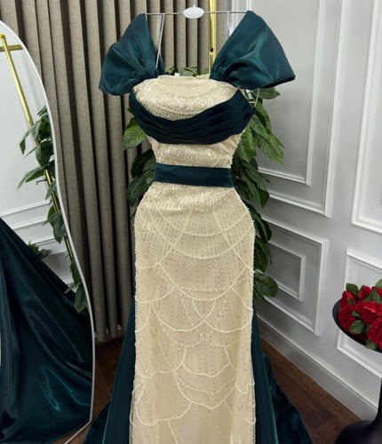 فستان ندى اللؤلؤ