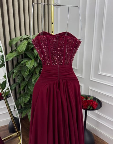 فستان ريفانا