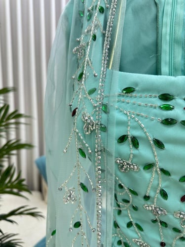 فستان فيردا