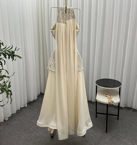 فستان فايلا