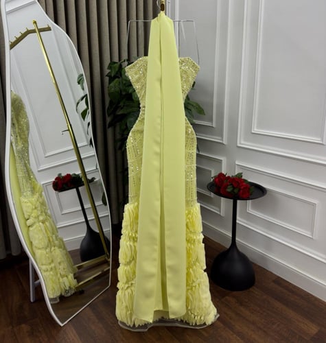 فستان إليزيتا