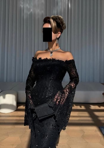 فستان سهرة أسود أوف شولدر دانتيل فاخر بتطريز خرز