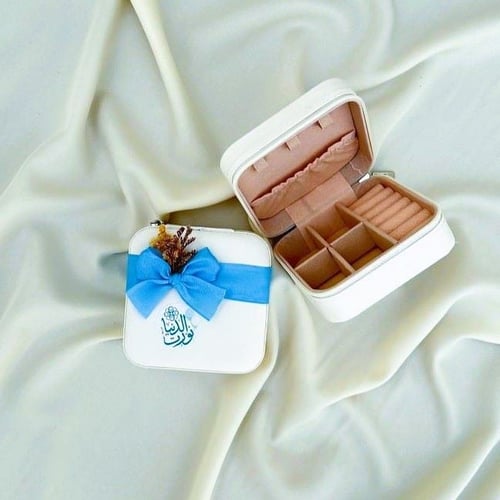 توزيعات مواليد أولاد - توزيعات علبة اكسسوارات فاخر...