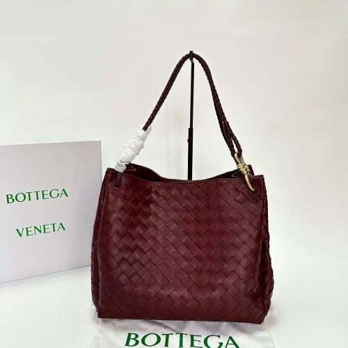 شنطه Bottega