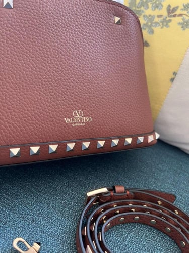 شنطه فالنتينيو