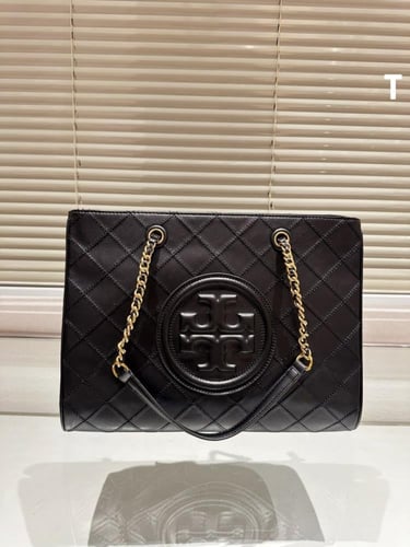 شنطة توري بورش