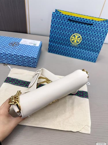 شنطة توري بورش