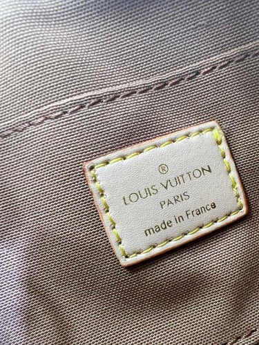 شنطة لويس فيتون