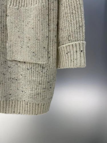 سويتر لويفي