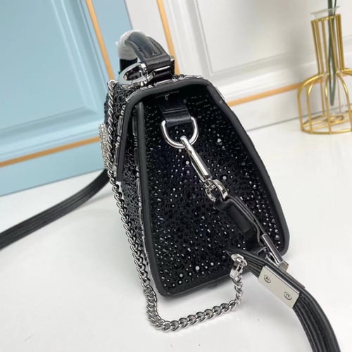 شنطه فالنتينيو