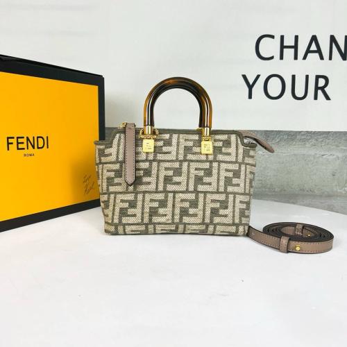 شنطه findi