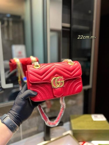 شنطه gucci