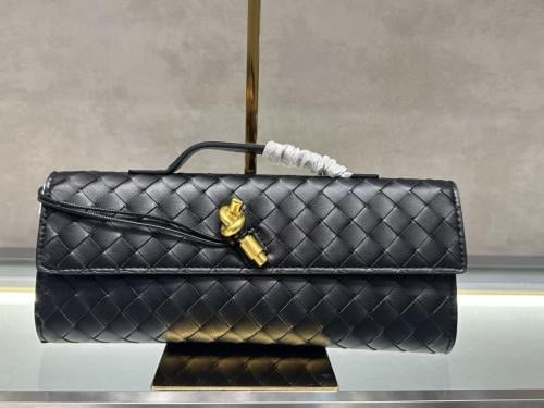 شنطة بوتيغا