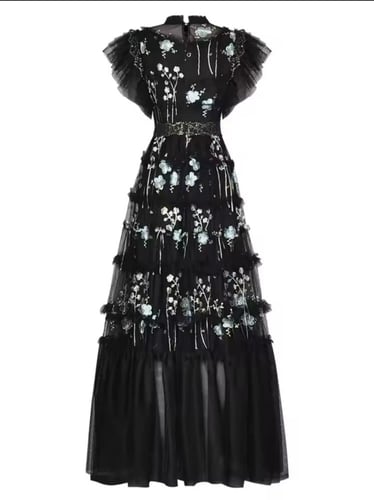 فستان بترفلاي