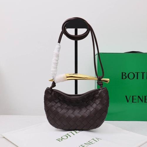 شنطه bottega